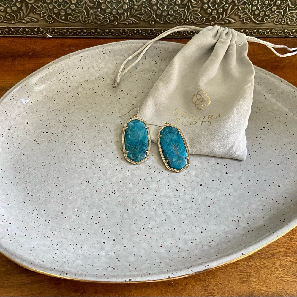 Kendra Scott Elle Drop Earrings in Gold and Blue